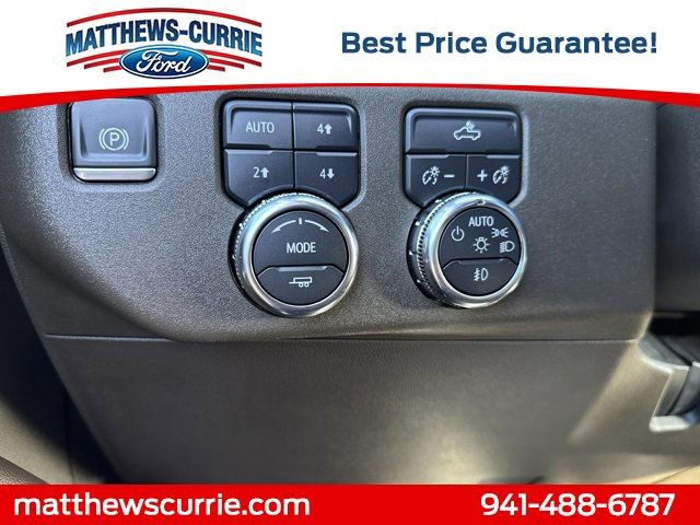 Used 2024 GMC Sierra 3500 SLE w/ SLE Convenience Package image 27