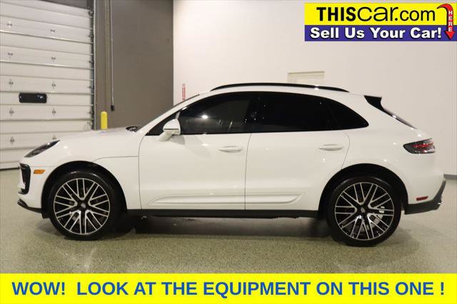 Used 2025 Porsche Macan Turbo AWD/4WD image 4