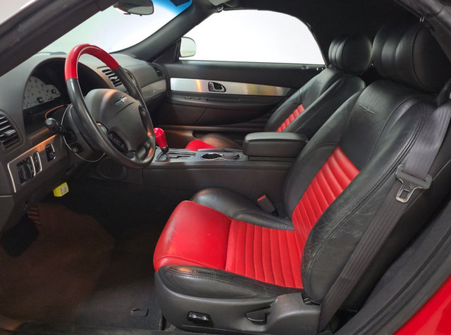 Used 2002 Ford Thunderbird RWD image 6