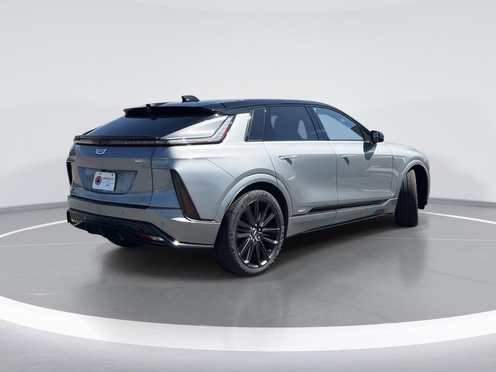 New 2026 Cadillac Lyriq V image 3