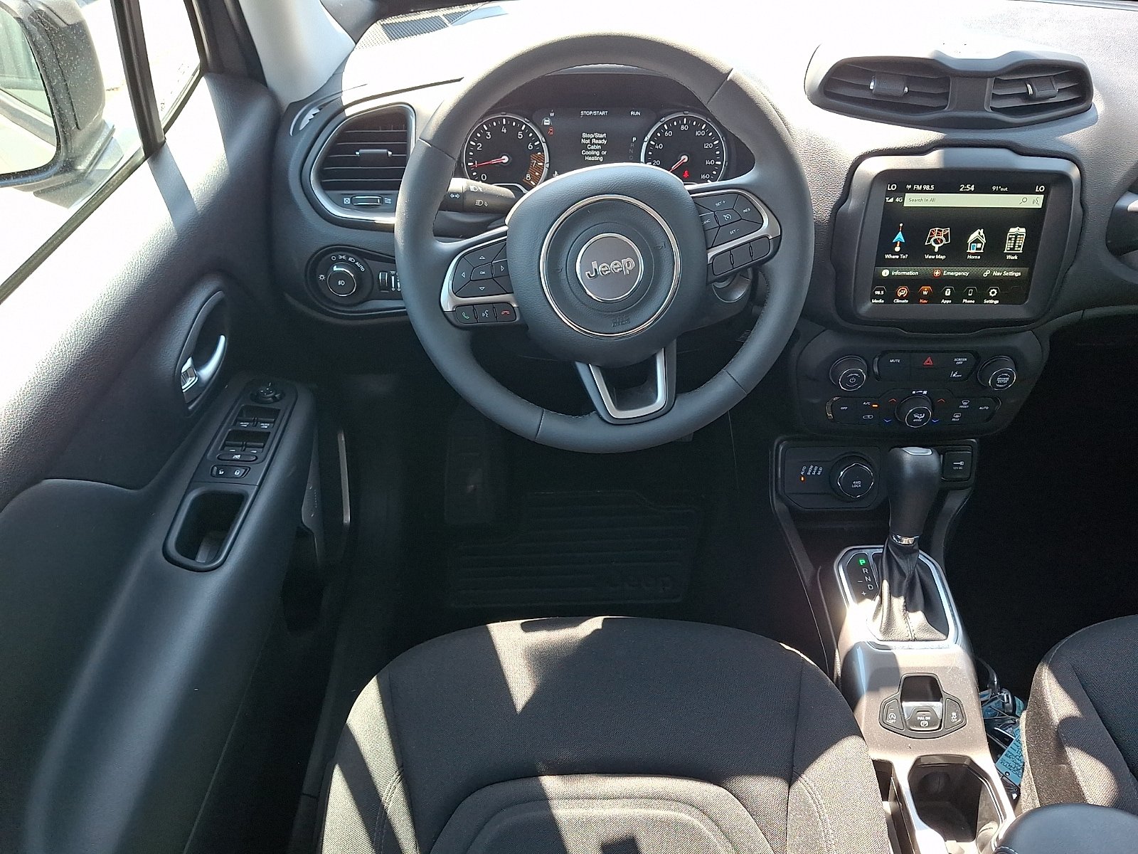 Used 2022 Jeep Renegade Latitude AWD/4WD image 12