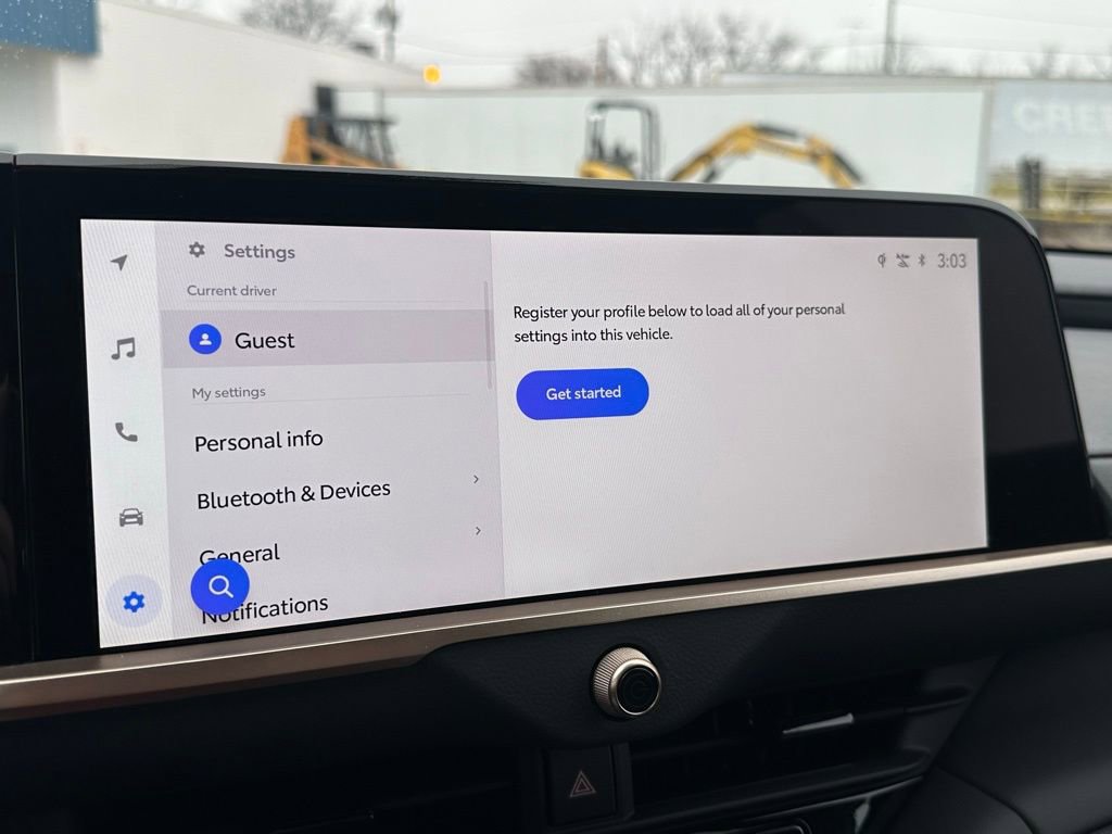 Used 2025 Toyota Crown Signia w/ Advanced Technology Package image 32