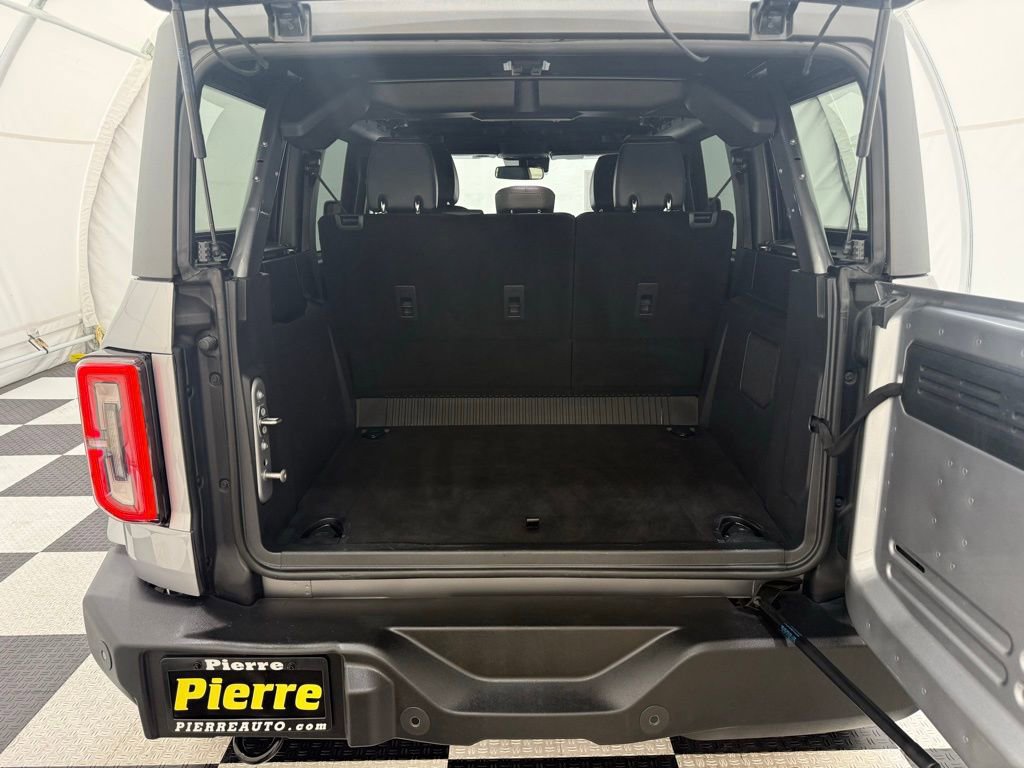 Used 2024 Ford Bronco Outer Banks image 5