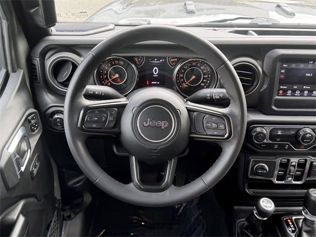 Used 2023 Jeep Gladiator Sport image 34