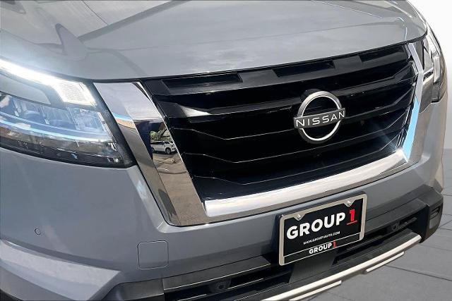 Certified 2023 Nissan Pathfinder Platinum FWD image 30