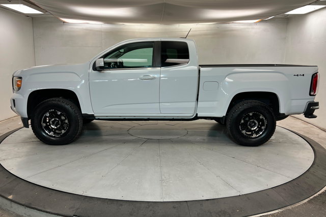 Used 2017 GMC Canyon SLE AWD/4WD image 2