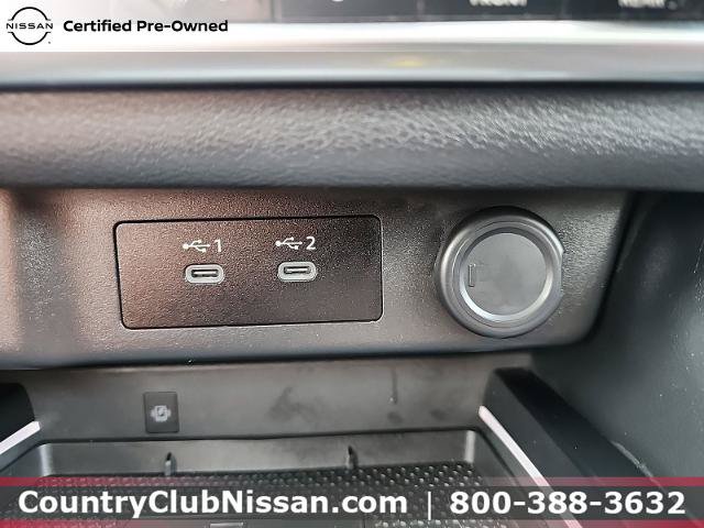 Certified 2024 Nissan Rogue Platinum w/ Platinum Premium Package AWD/4WD image 16