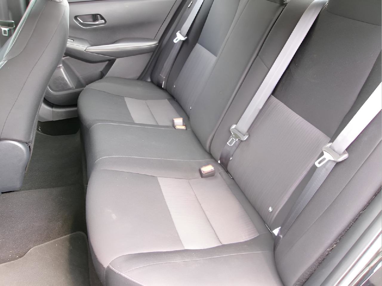 Used 2024 Nissan Sentra SV FWD image 10