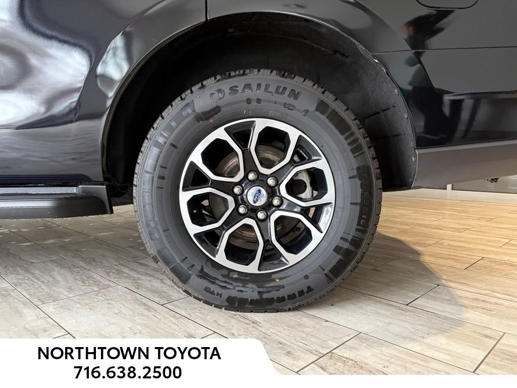 Used 2024 Ford Expedition XLT AWD/4WD image 8