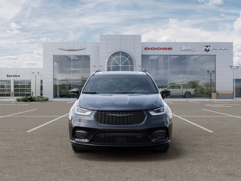 New 2026 Chrysler Pacifica Limited w/ S Appearance Package AWD/4WD image 7