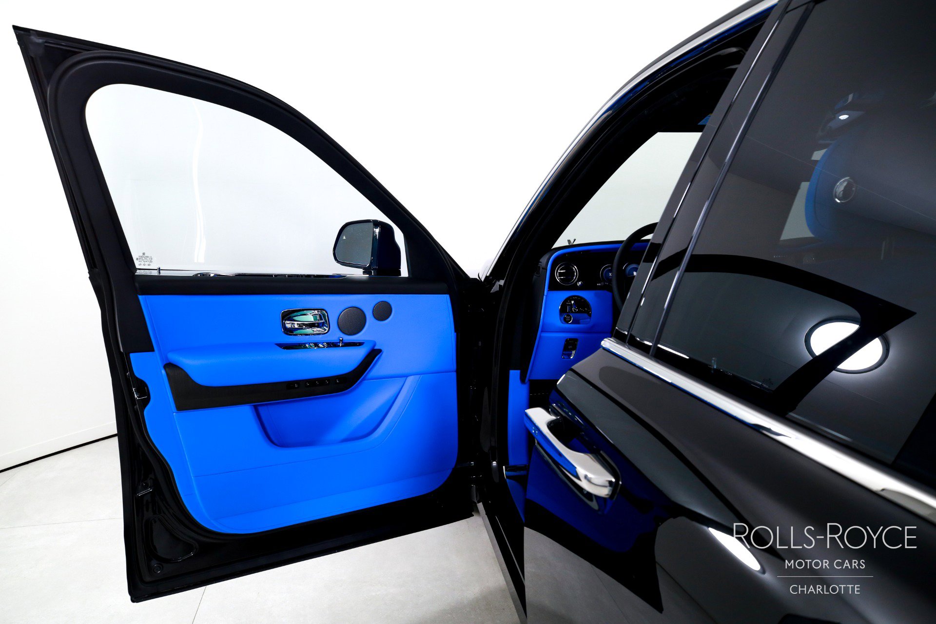 New 2026 Rolls-Royce Cullinan image 11