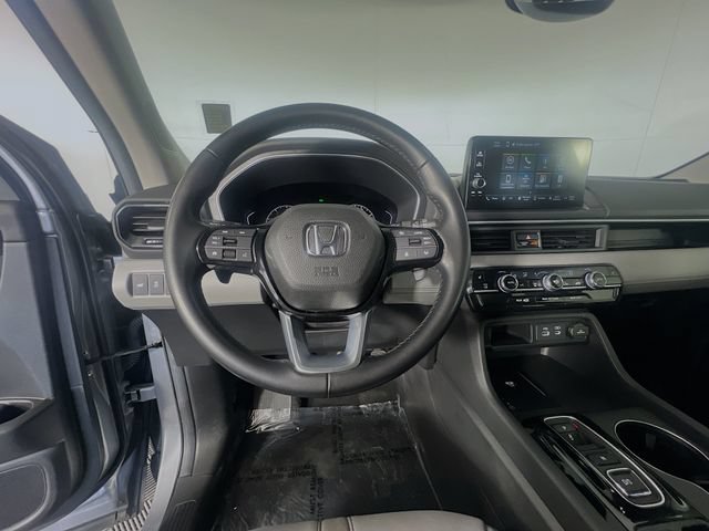 Certified 2025 Honda Pilot EX-L image 14