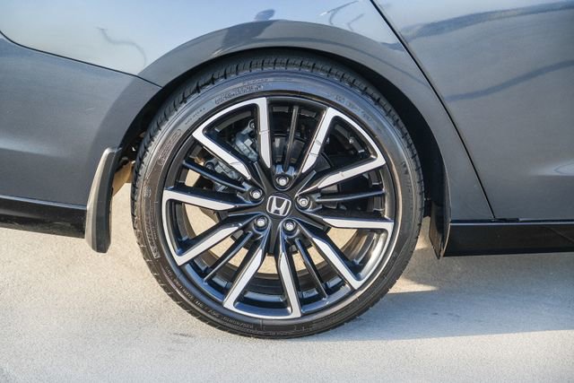 Used 2025 Honda Accord Touring image 13