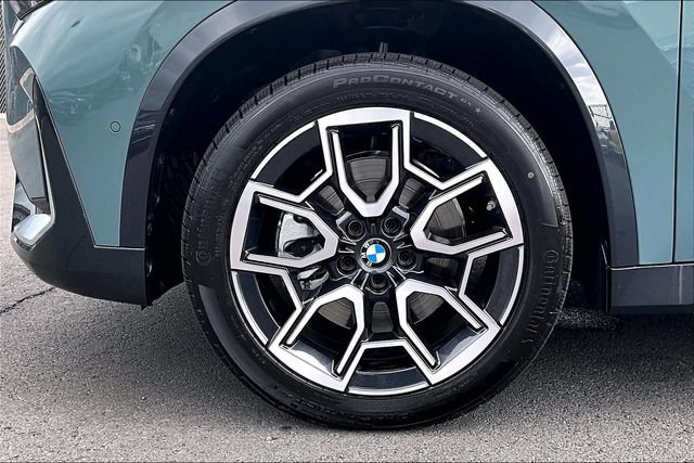New 2026 BMW X1 xDrive28i w/ Technology Package AWD/4WD image 12