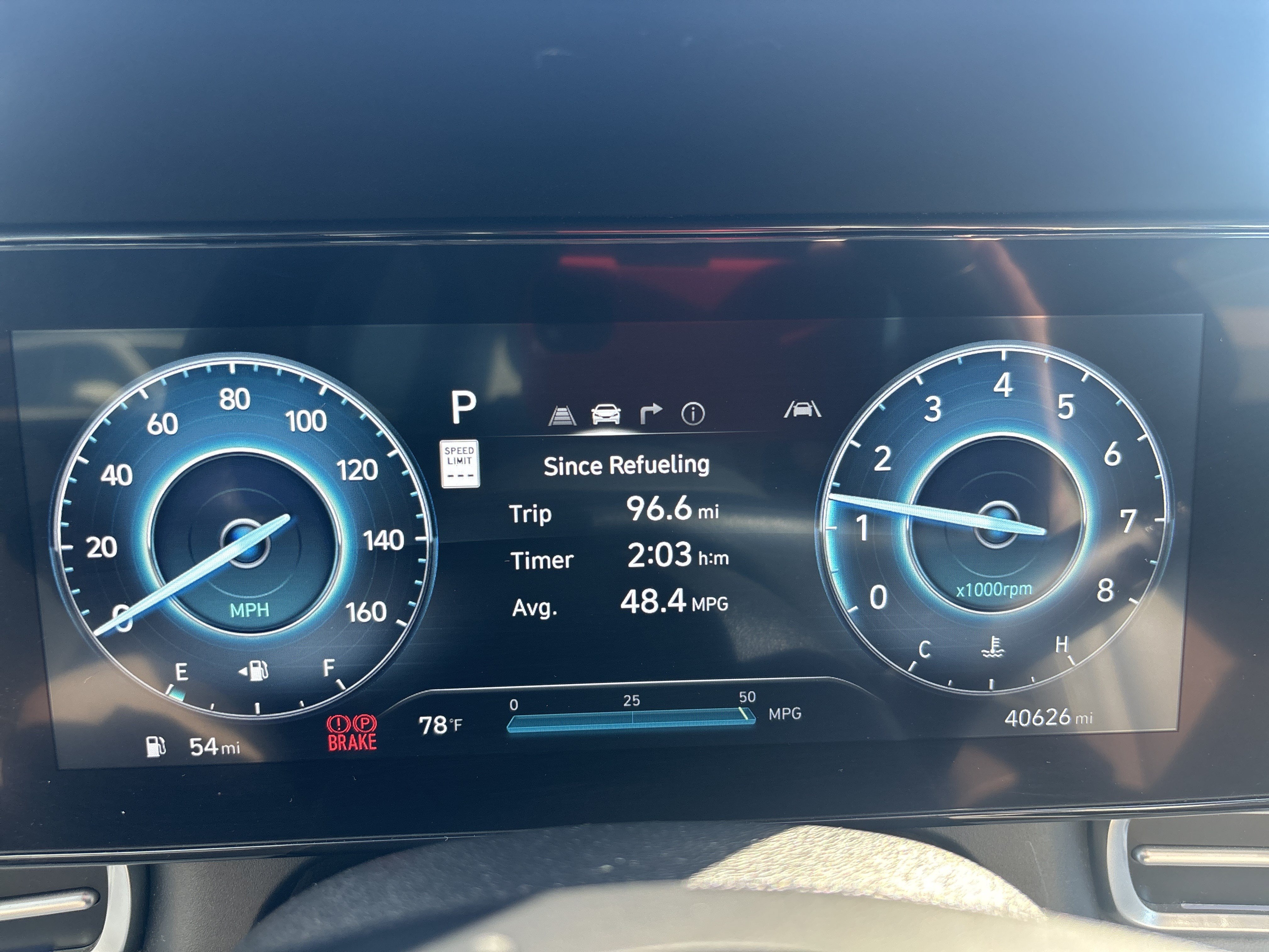 Used 2025 Hyundai Elantra Limited FWD image 12
