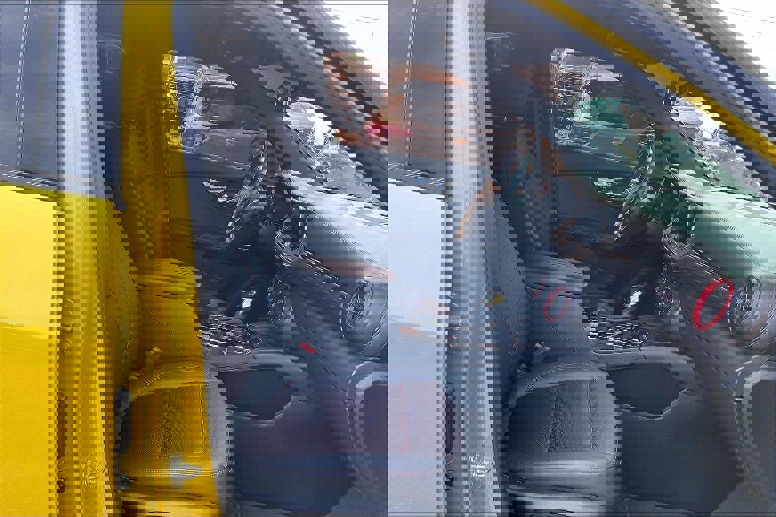 Used 2022 Chevrolet Blazer RS w/ Enhanced Convenience Package AWD/4WD image 7