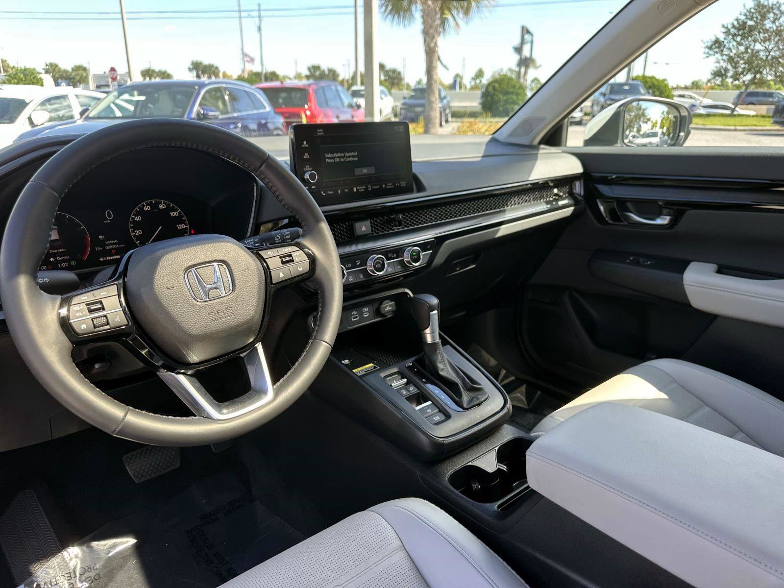 Used 2024 Honda CR-V EX-L image 17