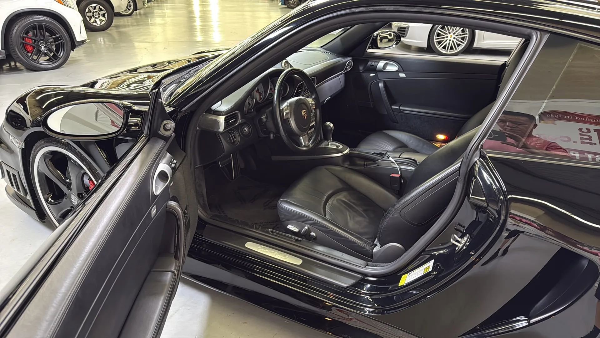 Used 2007 Porsche 911 Turbo AWD/4WD image 17