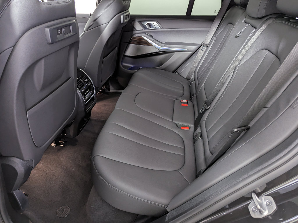 Used 2021 BMW X5 xDrive40i w/ Premium Package 2 AWD/4WD image 46