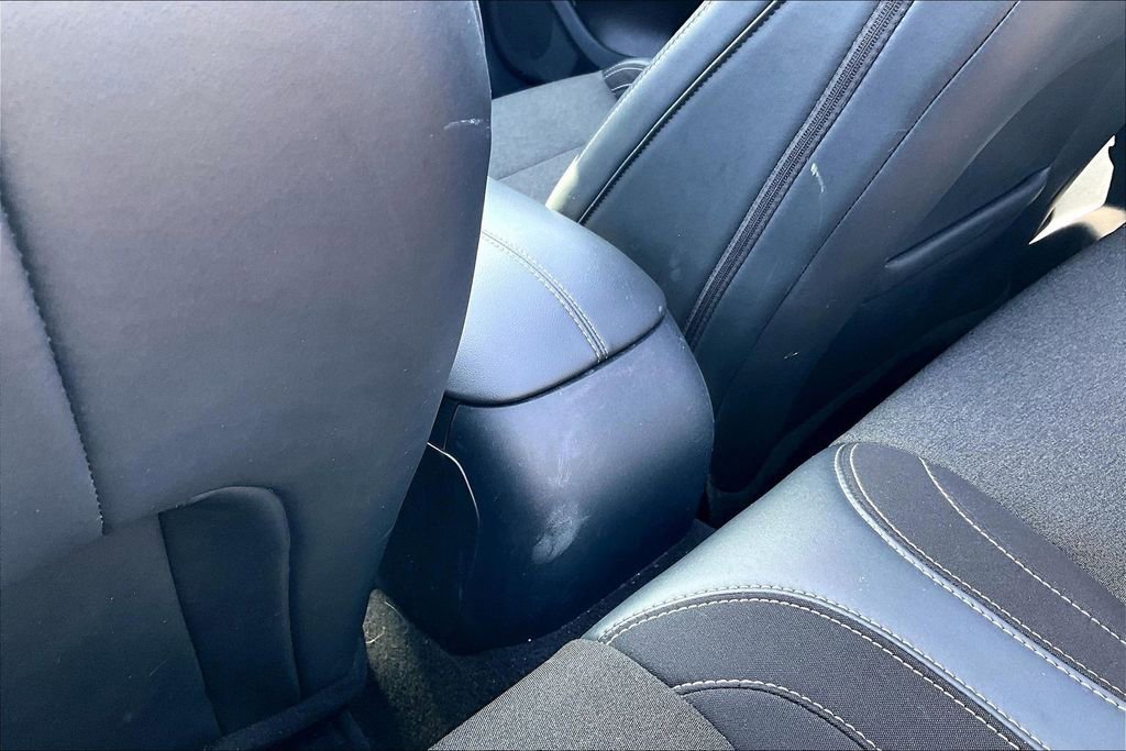 Used 2024 Ford Mustang Convertible image 33