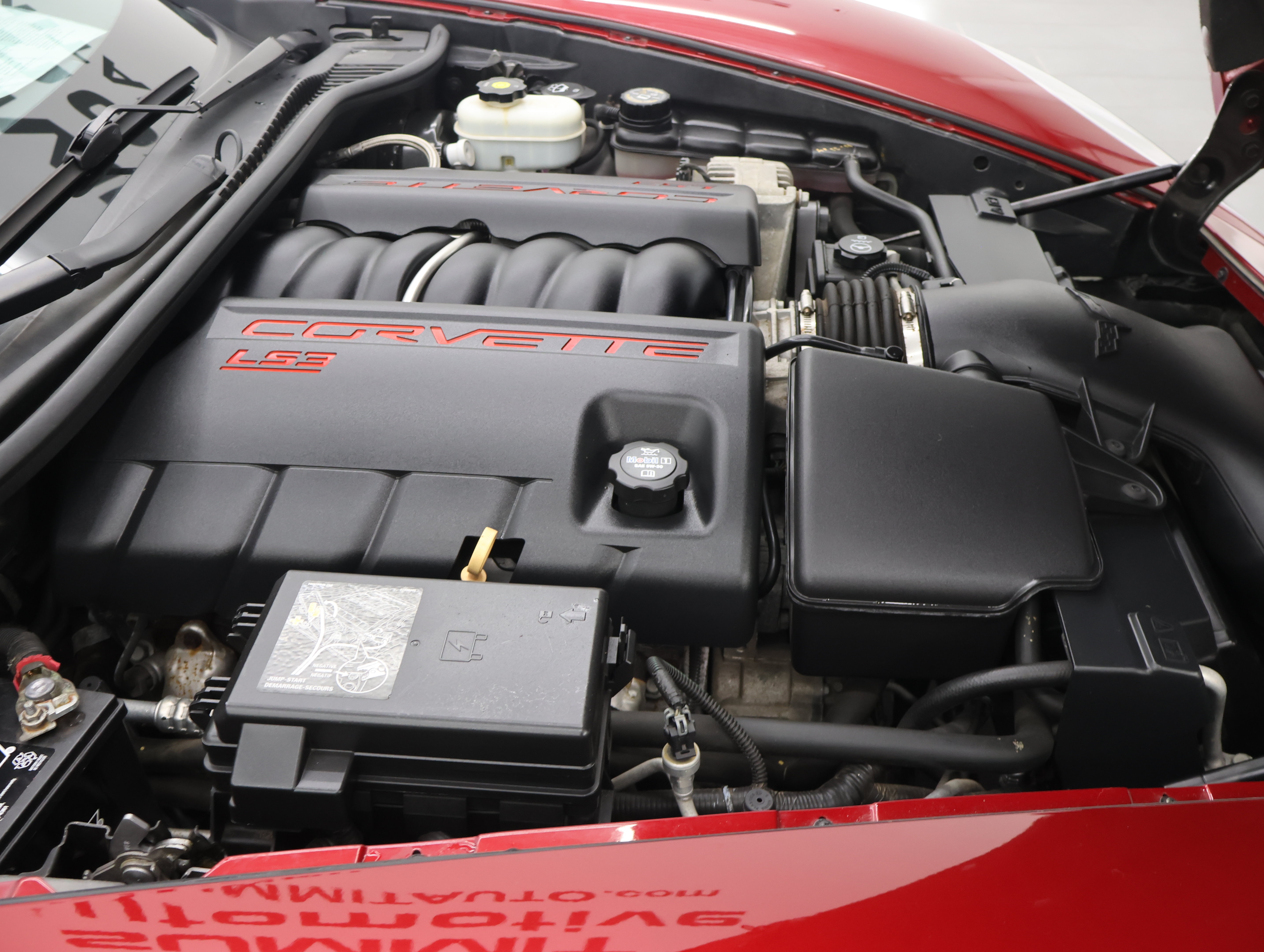 Used 2009 Chevrolet Corvette Coupe w/ Preferred Equipment Group RWD image 16