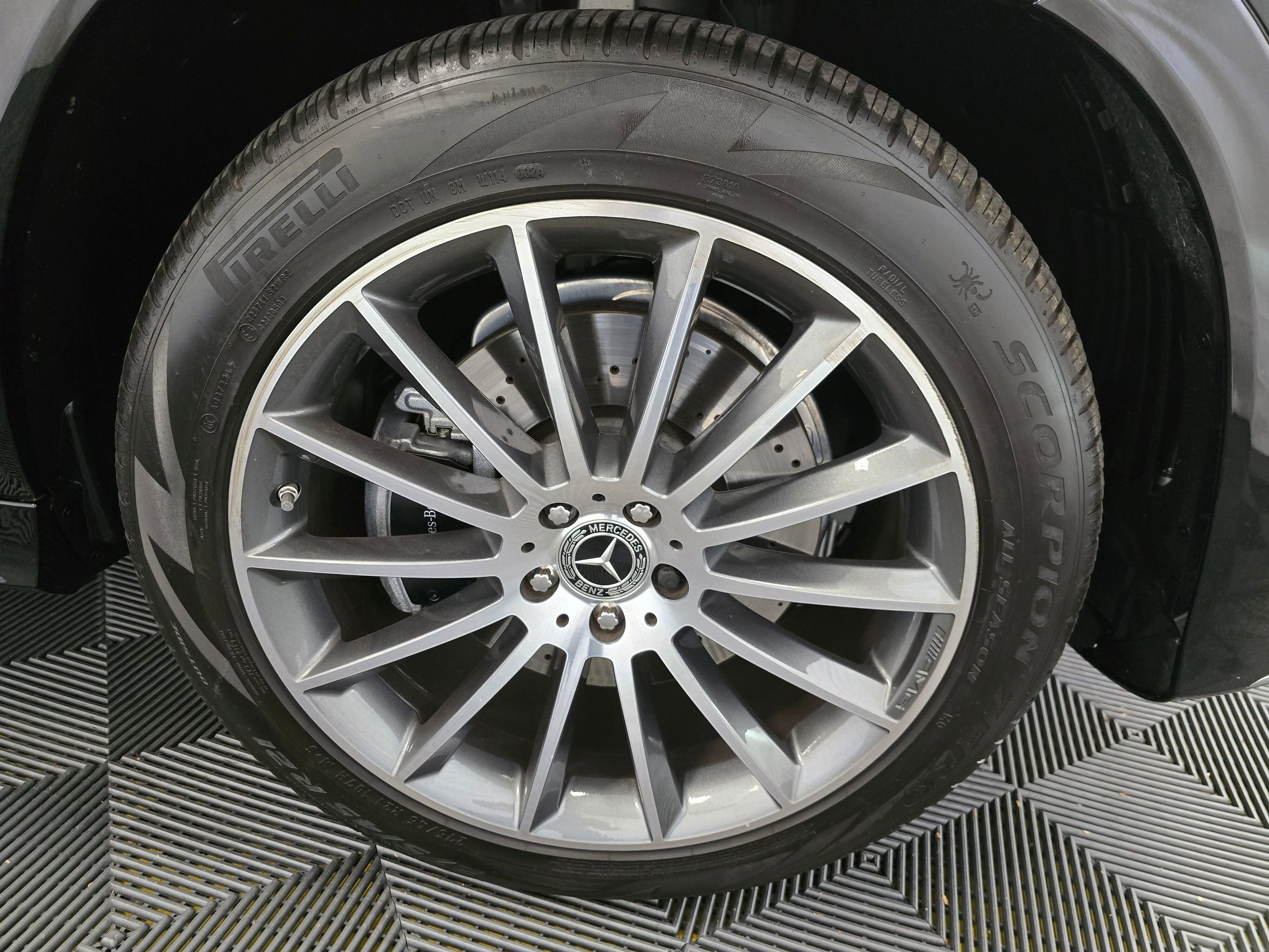 Used 2024 Mercedes-Benz GLE 580 4MATIC image 22