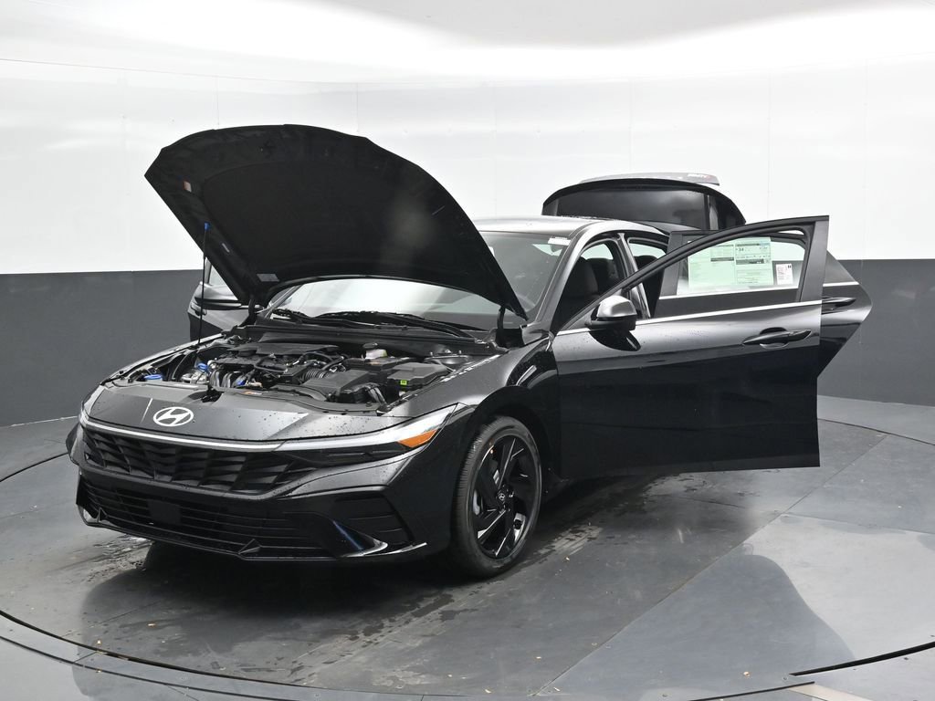 Used 2026 Hyundai Elantra SEL Sport Premium FWD image 54