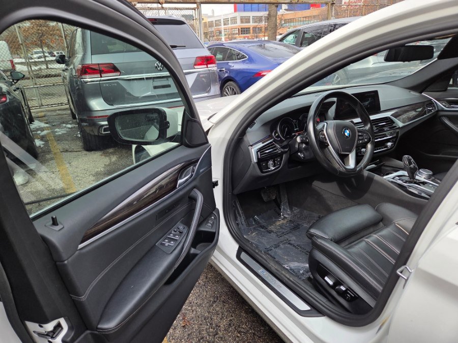 Used 2018 BMW 530e image 7