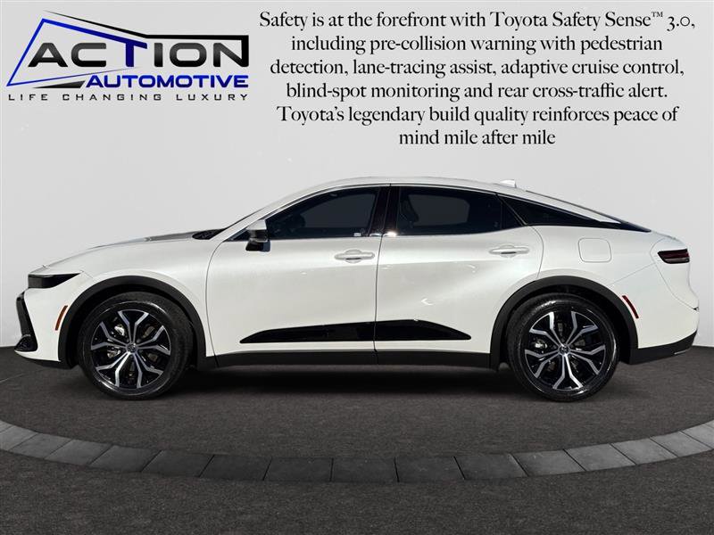 Used 2023 Toyota Crown image 5