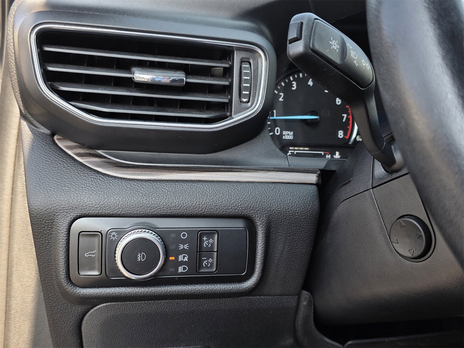 Used 2023 Ford Explorer Limited w/ Equipment Group 301A image 42