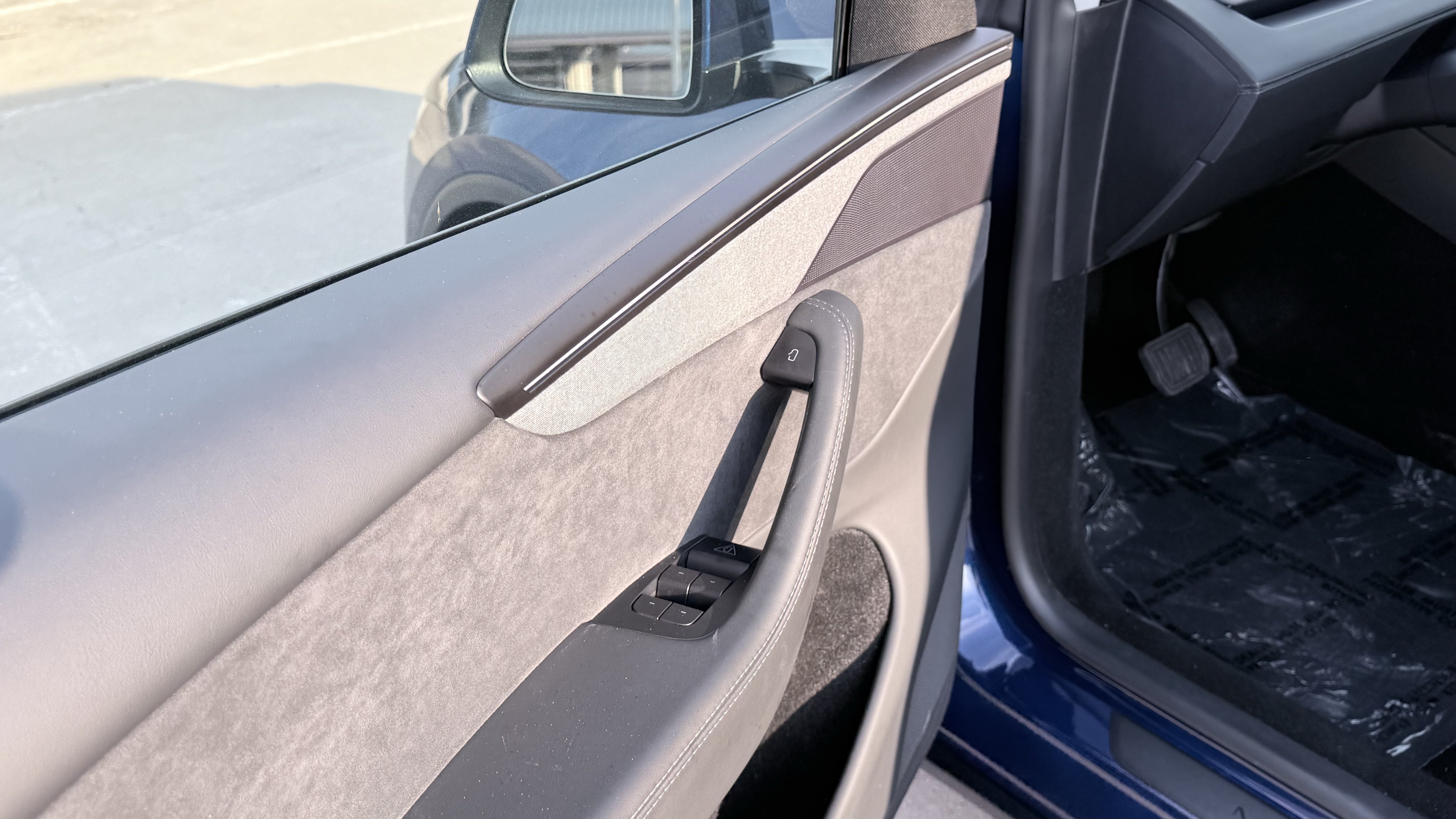 Used 2026 Tesla Model Y AWD image 21