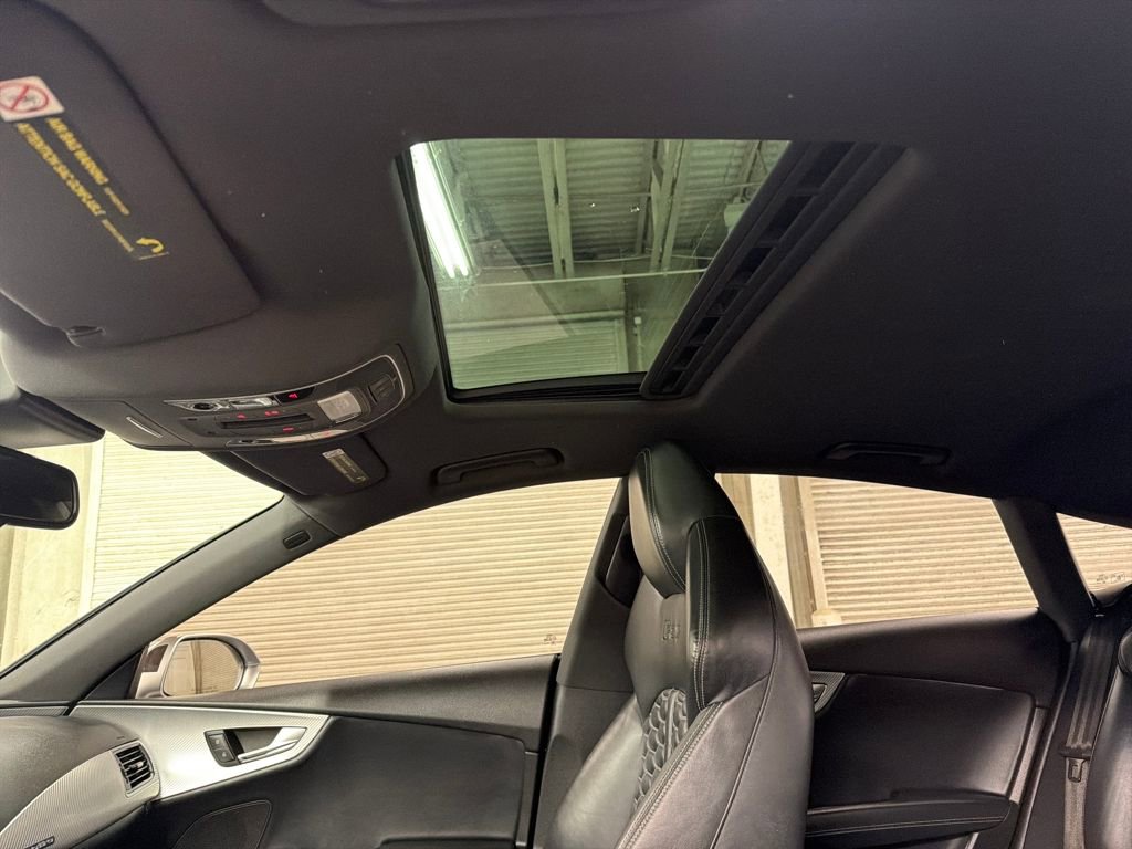 Used 2015 Audi RS 7 Prestige image 8