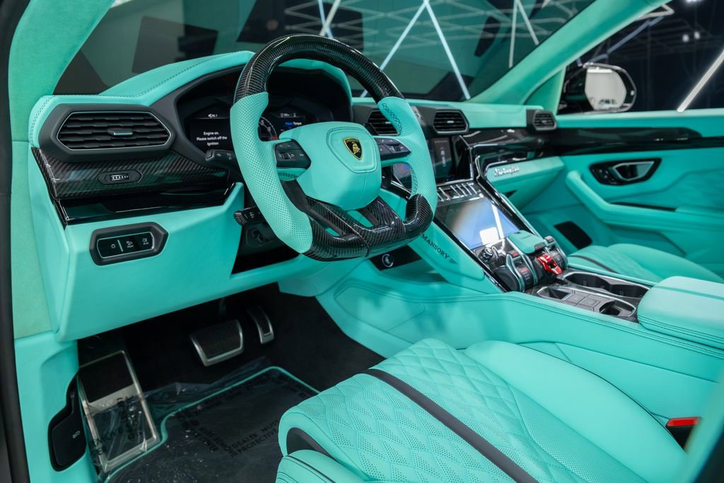 Used 2024 Lamborghini Urus S image 61