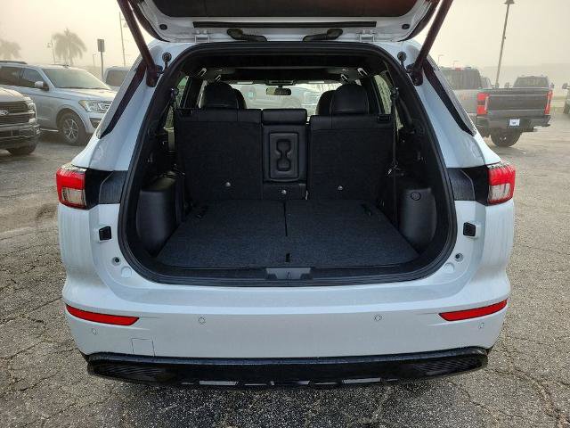 Used 2024 Mitsubishi Outlander SE Black Edition image 9