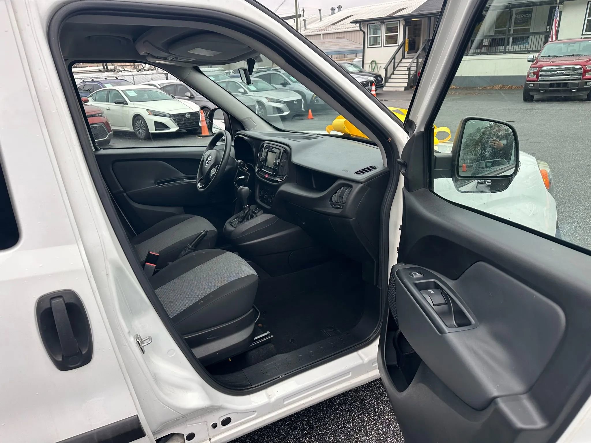 Used 2019 RAM ProMaster City Tradesman image 18