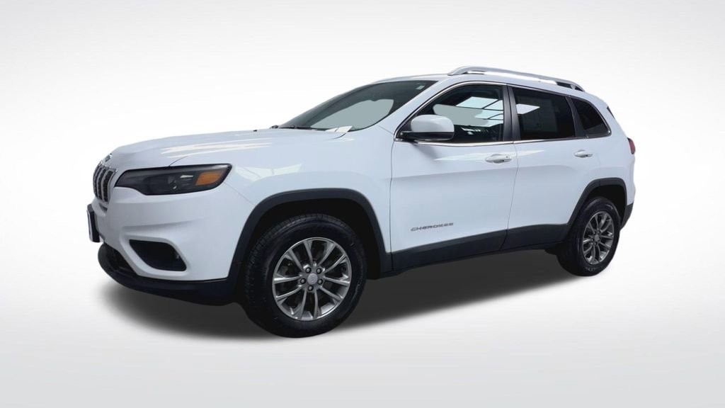 Used 2019 Jeep Cherokee Latitude Plus AWD/4WD image 4
