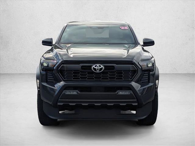 Used 2025 Toyota Tacoma TRD Off-Road image 2