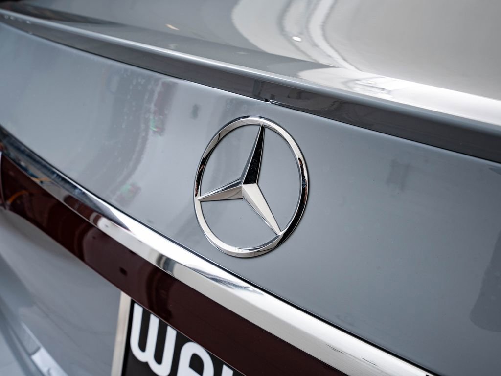 New 2026 Mercedes-Benz E 350 4MATIC Sedan image 18