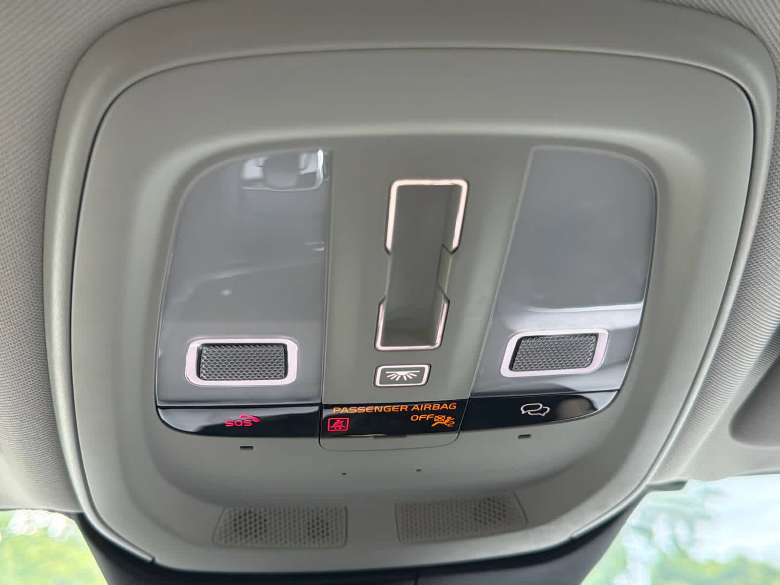 Used 2024 Volvo S60 B5 Core FWD image 35