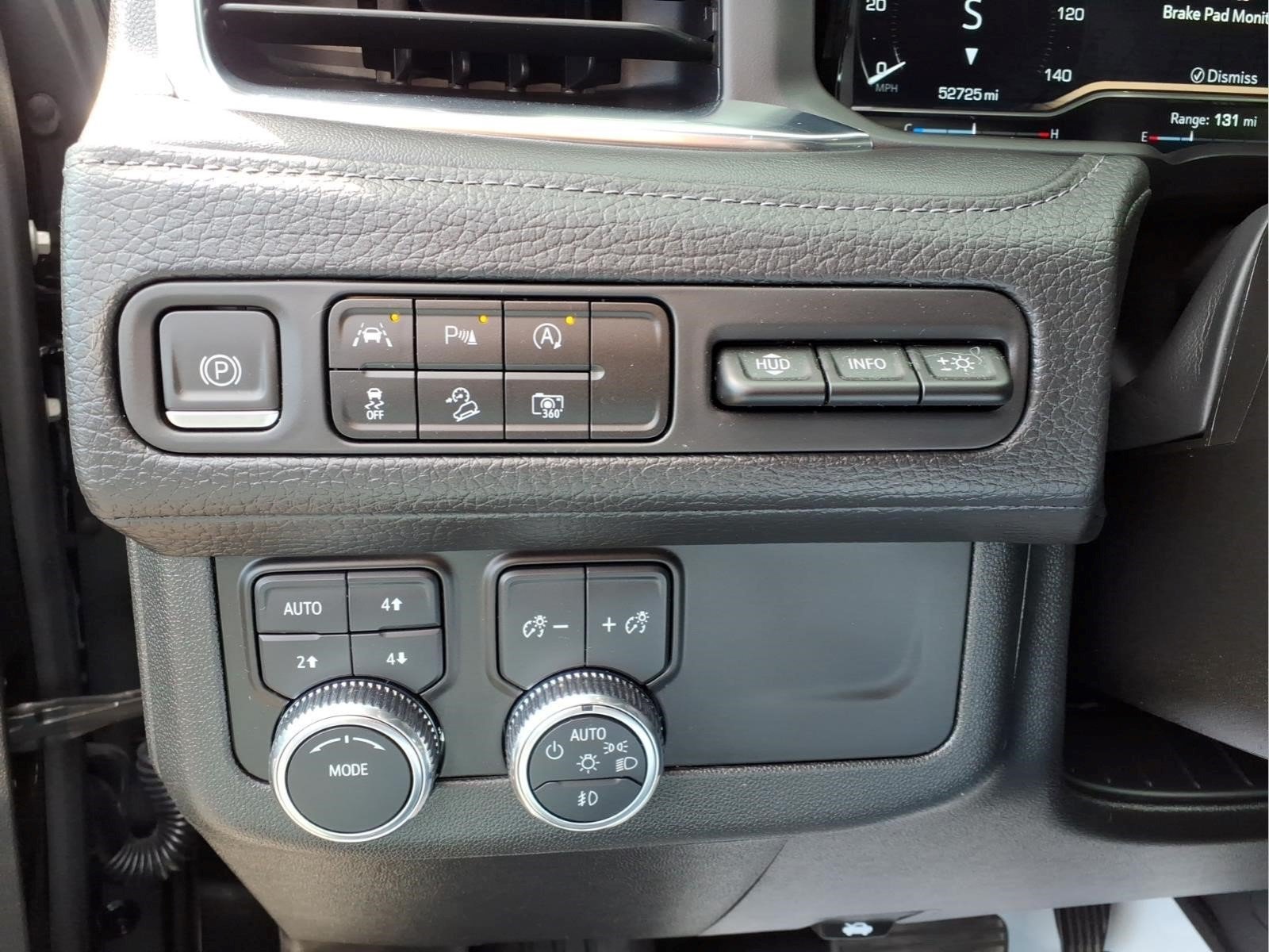 Used 2023 GMC Yukon Denali AWD/4WD image 17