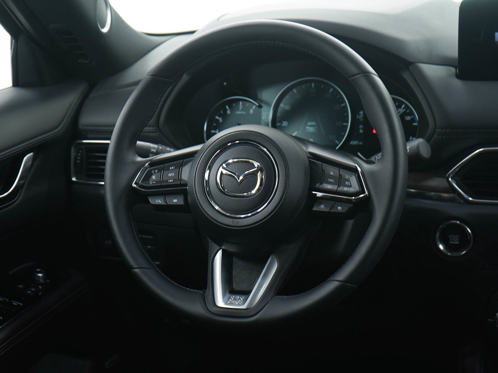Certified 2025 MAZDA CX-5 Signature image 14