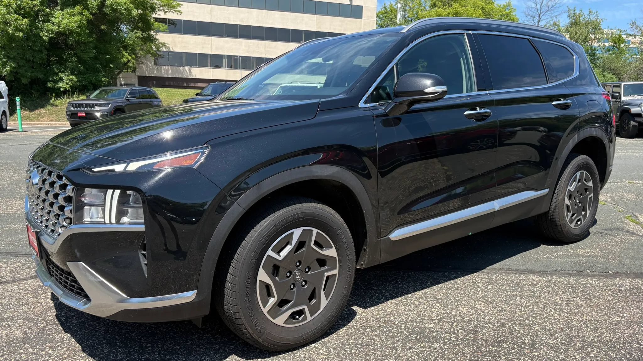 Used 2023 Hyundai Santa Fe Blue AWD/4WD image 5