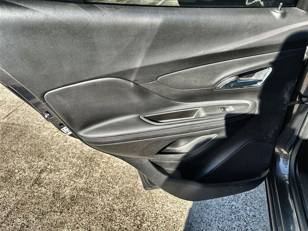 Used 2016 Buick Encore FWD image 15