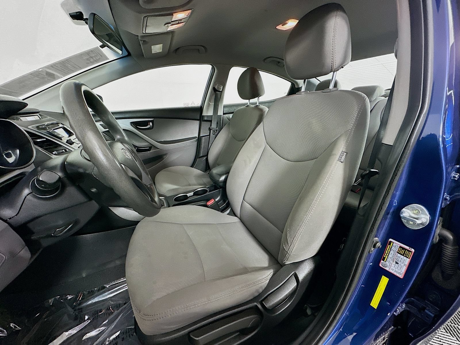 Used 2016 Hyundai Elantra SE FWD image 19