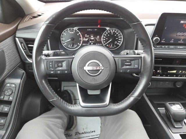 Used 2022 Nissan Rogue S image 45