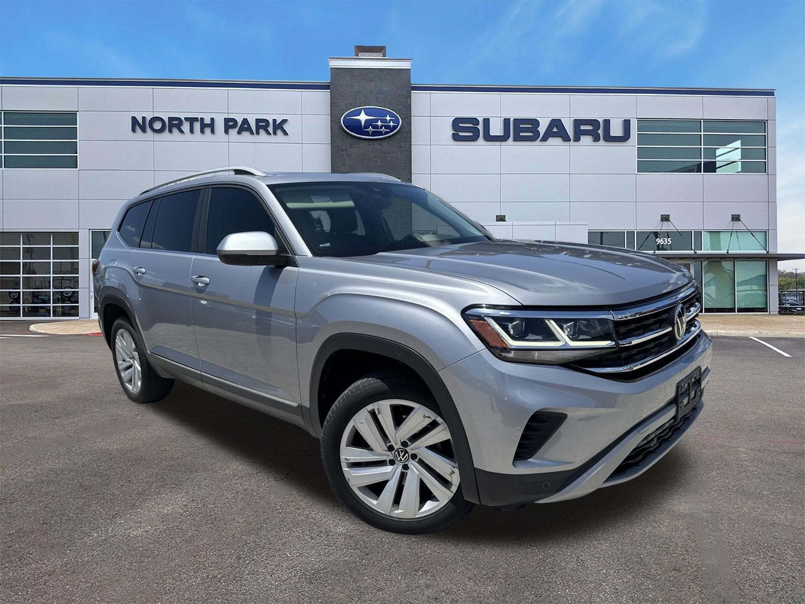Used 2021 Volkswagen Atlas SEL FWD image 1