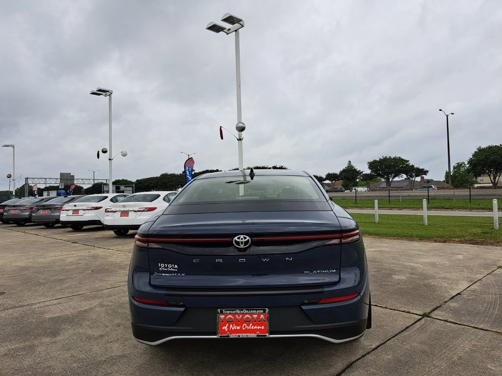 New 2026 Toyota Crown Platinum AWD/4WD image 4