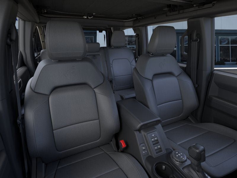 New 2025 Ford Bronco Outer Banks w/ Sasquatch Package AWD/4WD image 10