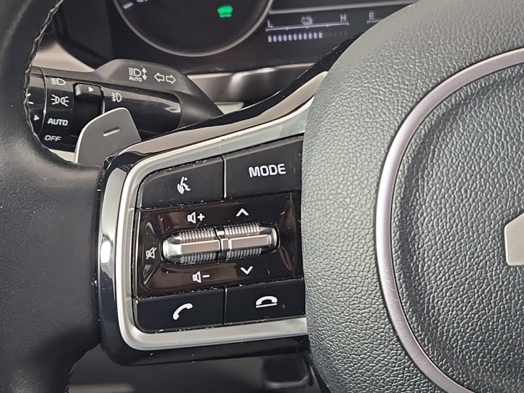 Used 2023 Kia Sorento EX image 28