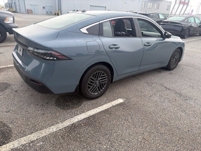 Used 2026 Nissan Sentra SV w/ SV Convenience Package FWD image 13
